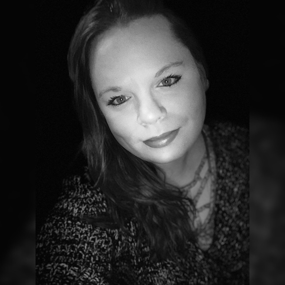 Hi Im Aaron! A kind, loving, transitioning soul! - Picture 5 of 11